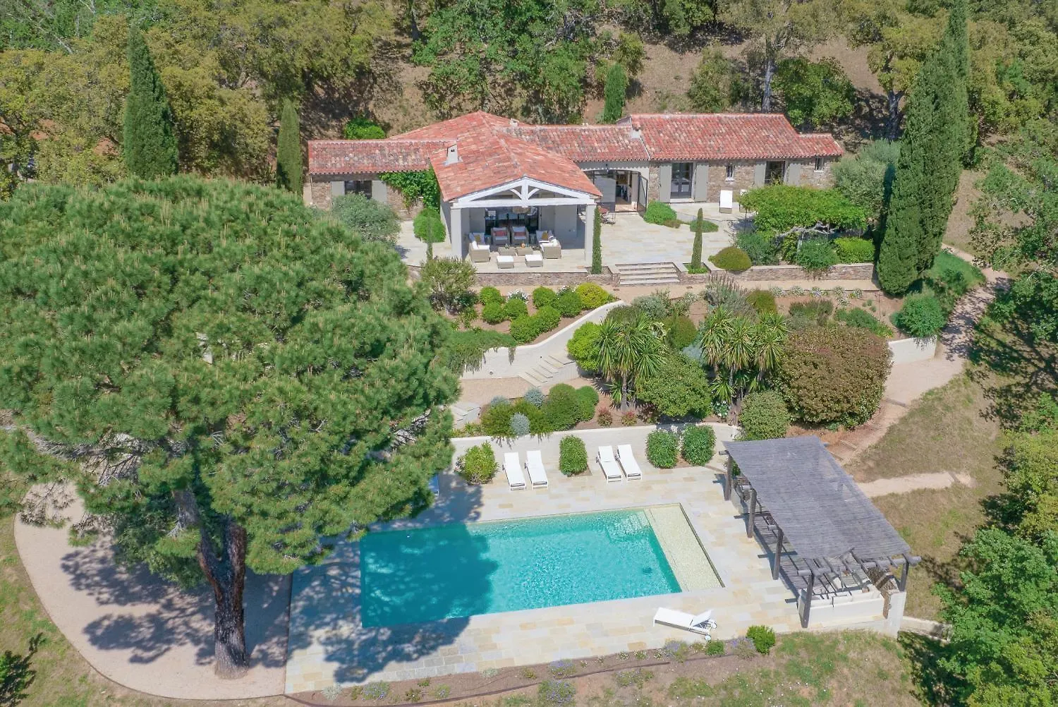 Fcd04 Luxury Villa On Private Domain With Pool And Tennis Grimaud